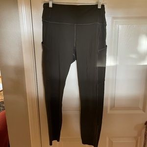 Lululemon Fast and Free 25", size 12 in Dark Olive